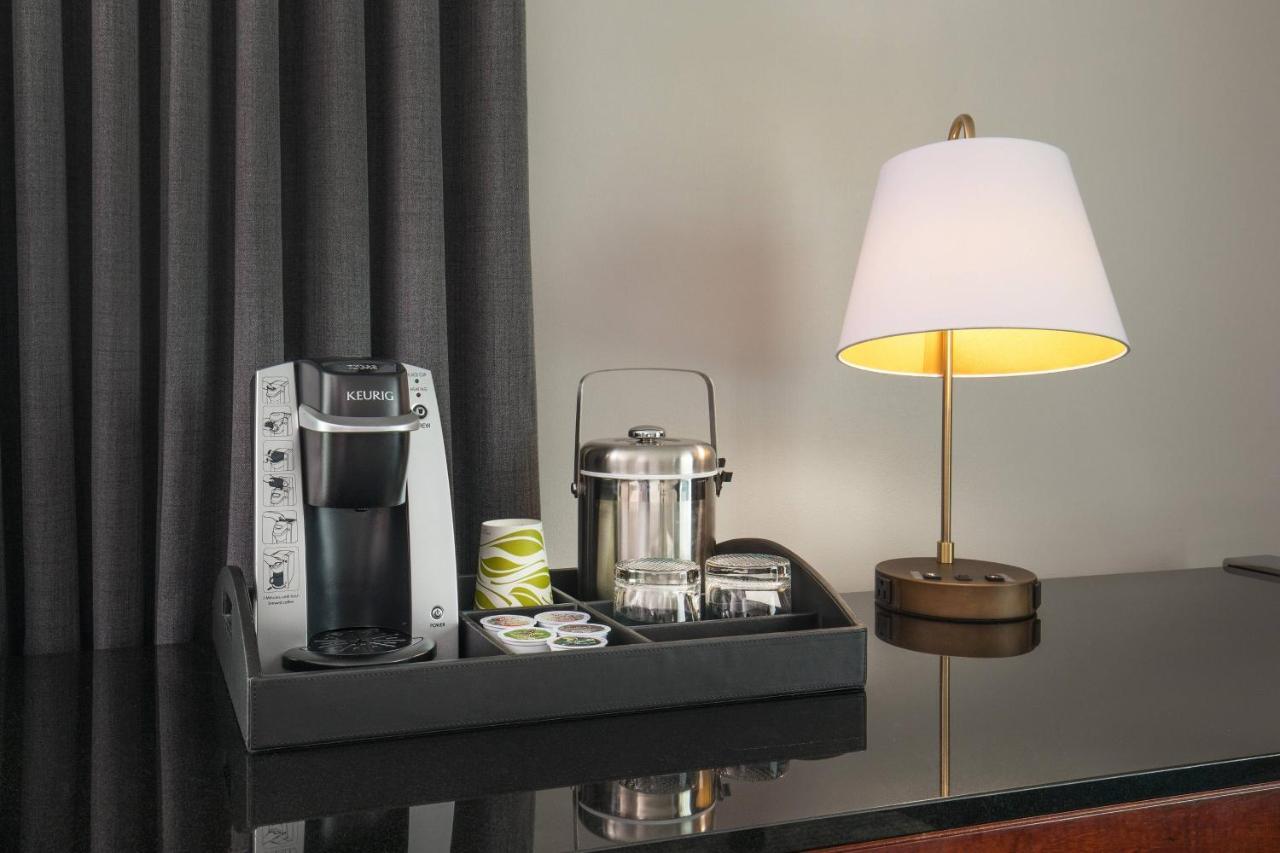 Le Meridien Boston Кембридж Экстерьер фото