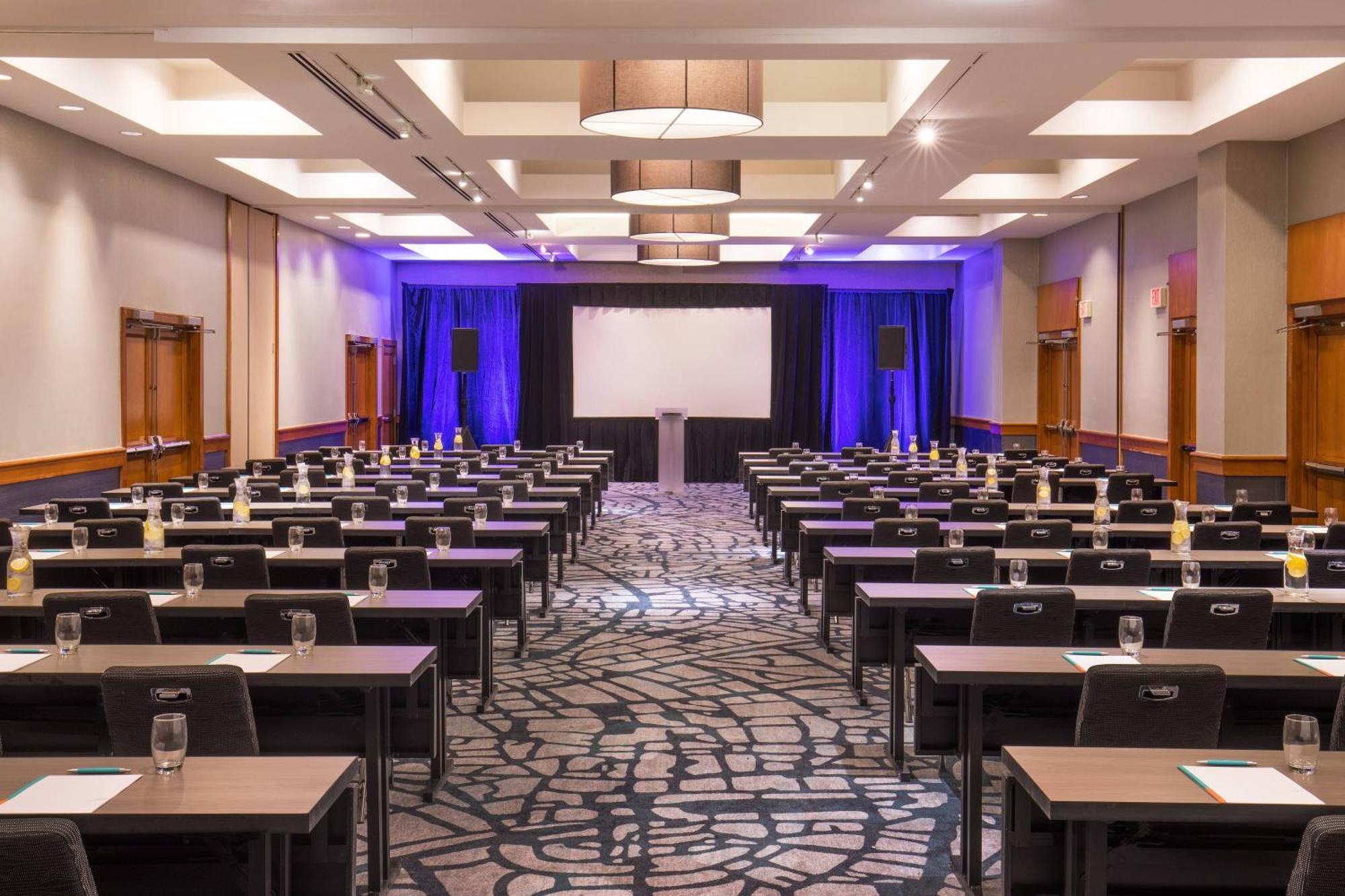 Le Meridien Boston Кембридж Экстерьер фото